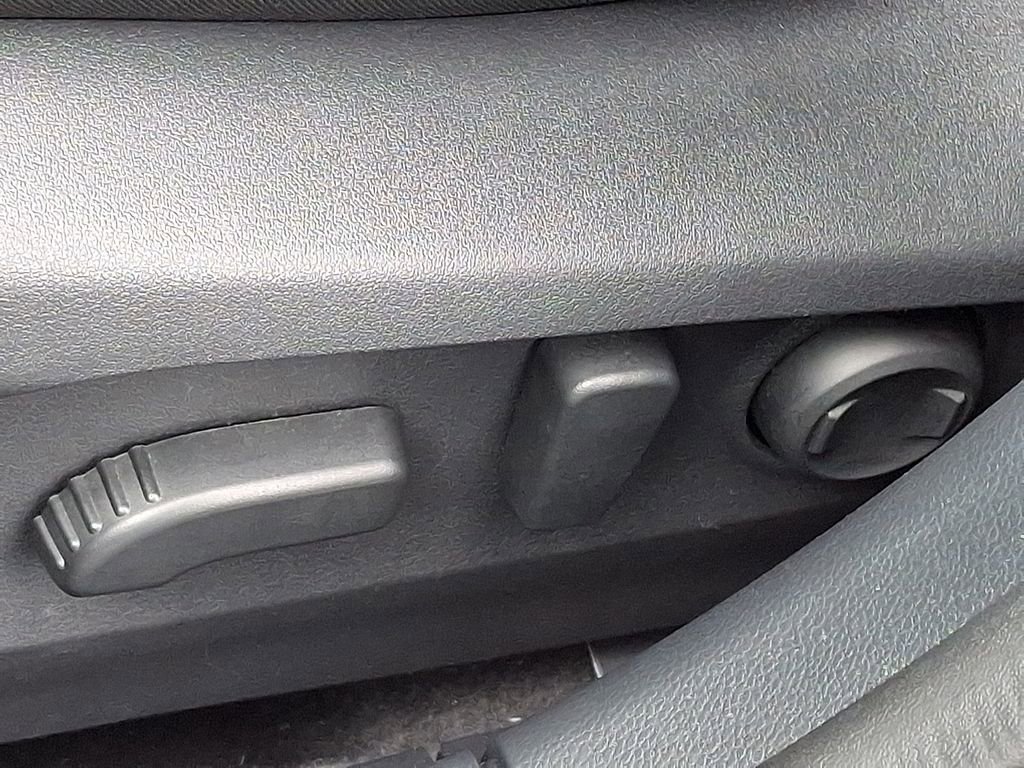 Used 2023 Subaru Legacy Premium image 25