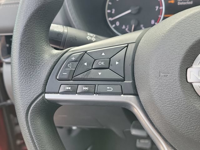 Used 2024 Nissan Sentra SV FWD image 23