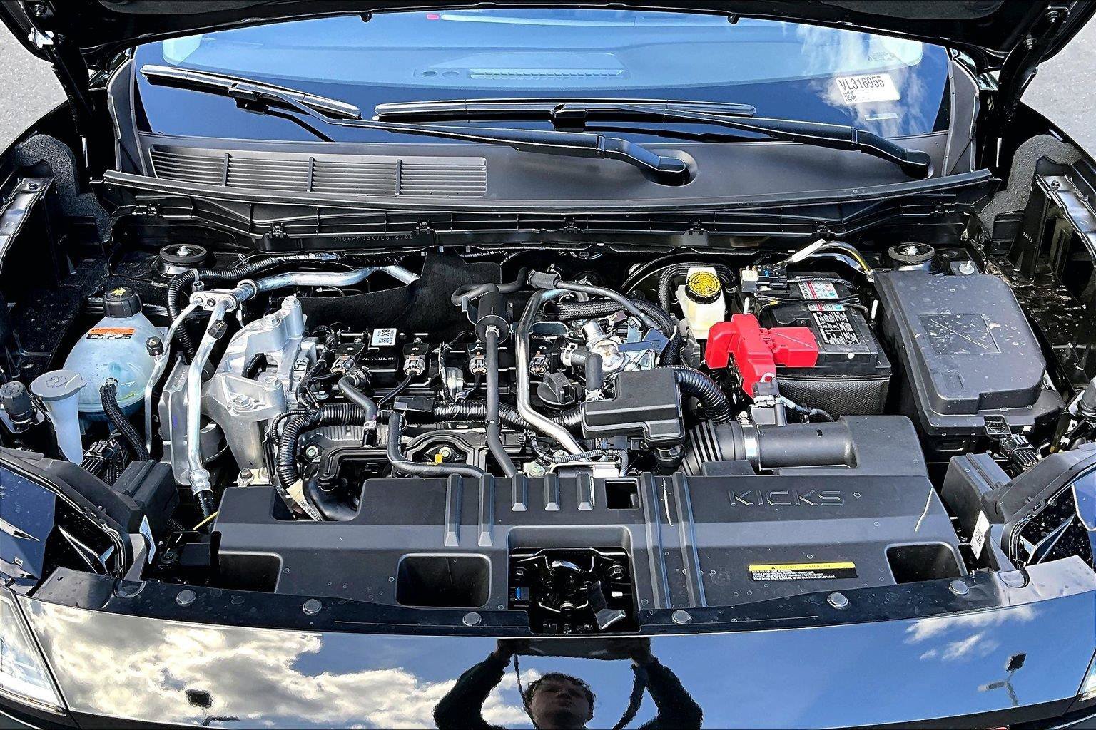 New 2027 Nissan Kicks SR AWD/4WD image 13