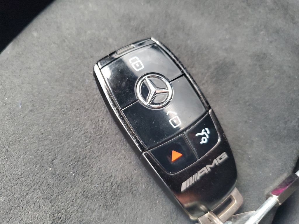 Used 2021 Mercedes-Benz A 35 AMG 4MATIC image 29