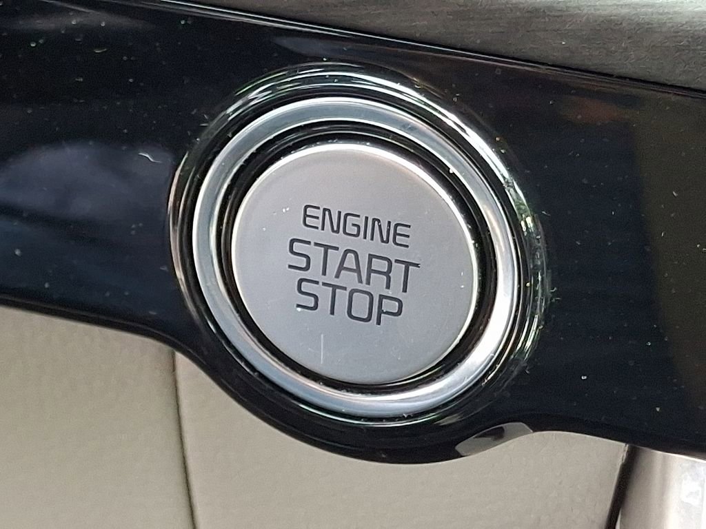 Used 2024 Kia Carnival SX FWD image 24