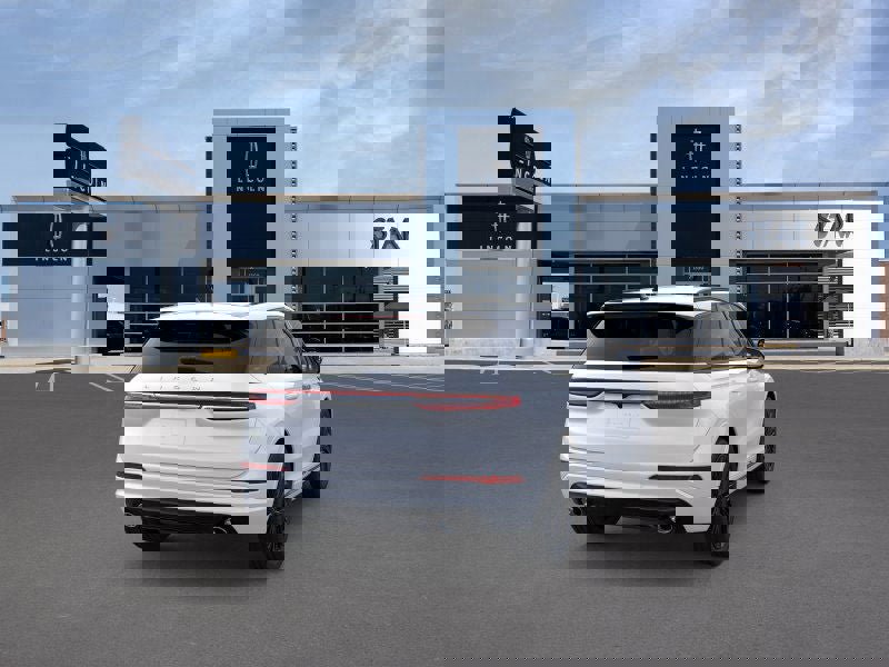 New 2026 Lincoln Corsair Premiere image 8