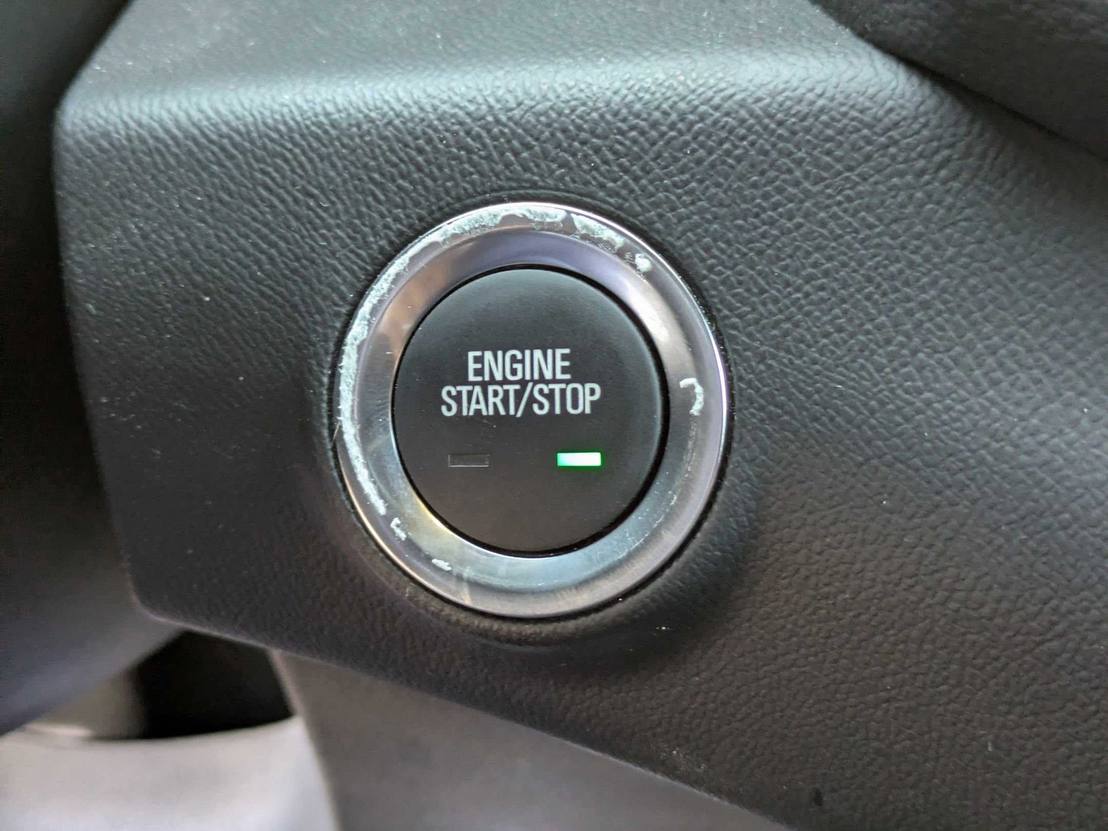 Used 2023 GMC Terrain SLE w/ Driver Convenience Package image 22