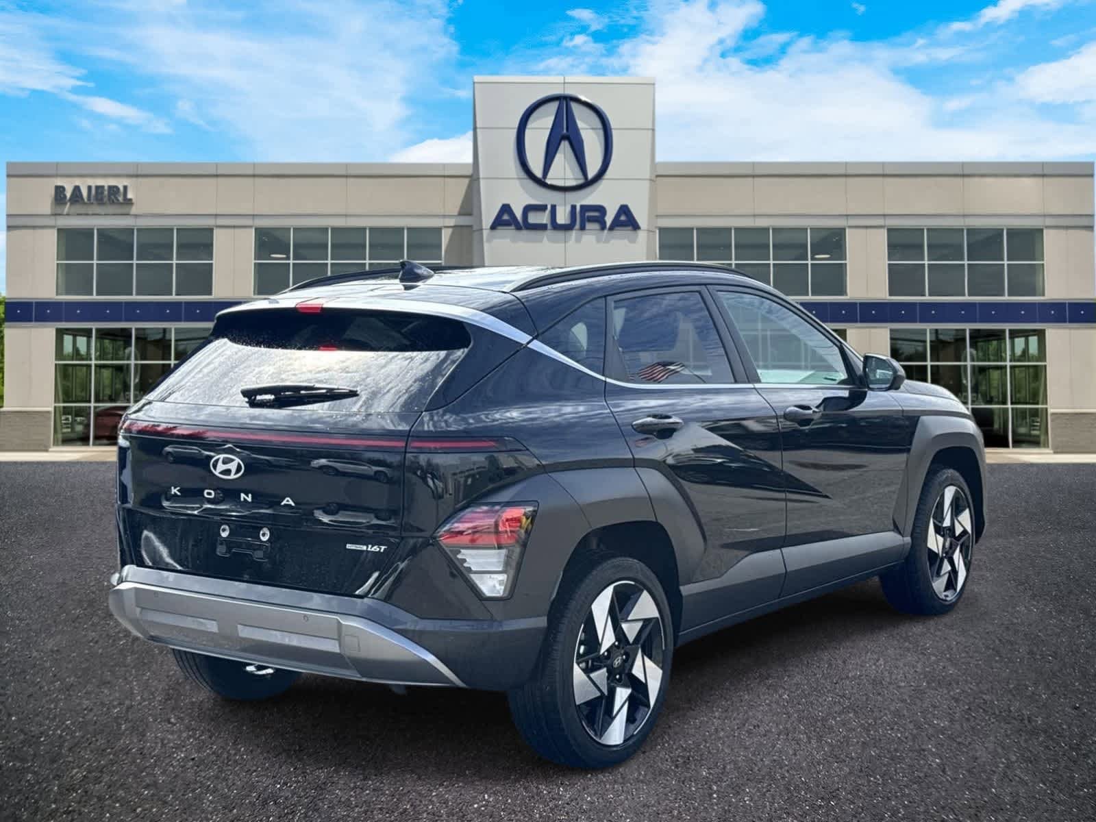 Used 2024 Hyundai Kona Limited AWD/4WD image 5