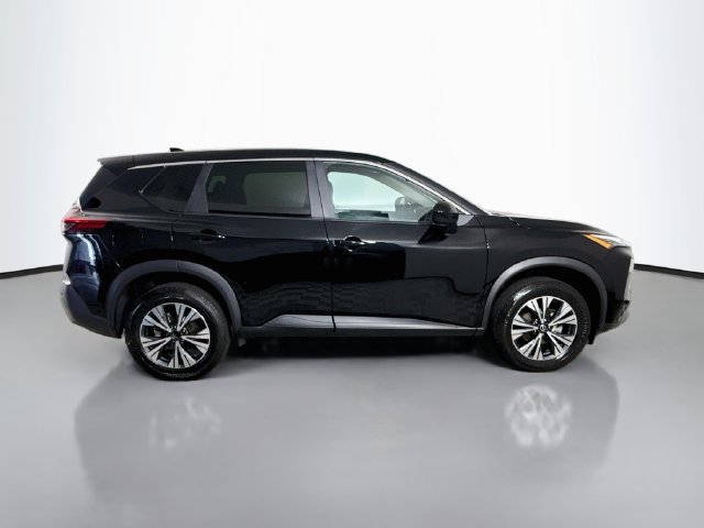 Used 2023 Nissan Rogue SV FWD image 11