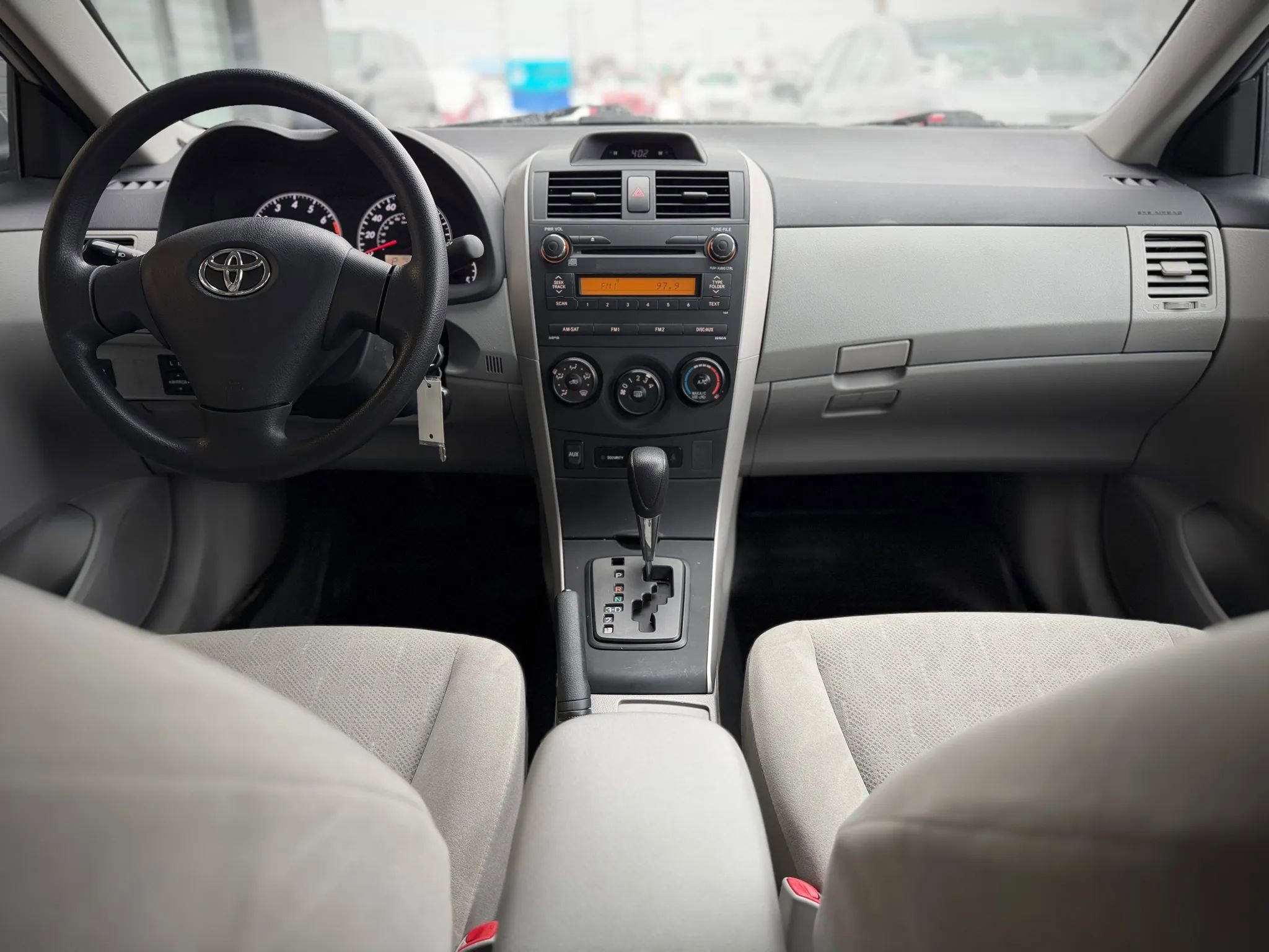 Used 2012 Toyota Corolla L image 9