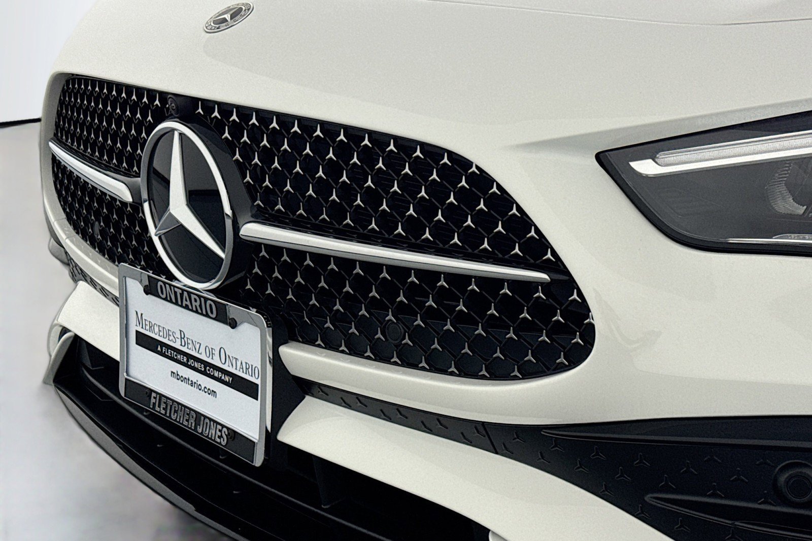 New 2026 Mercedes-Benz CLE 300 4MATIC Coupe image 12