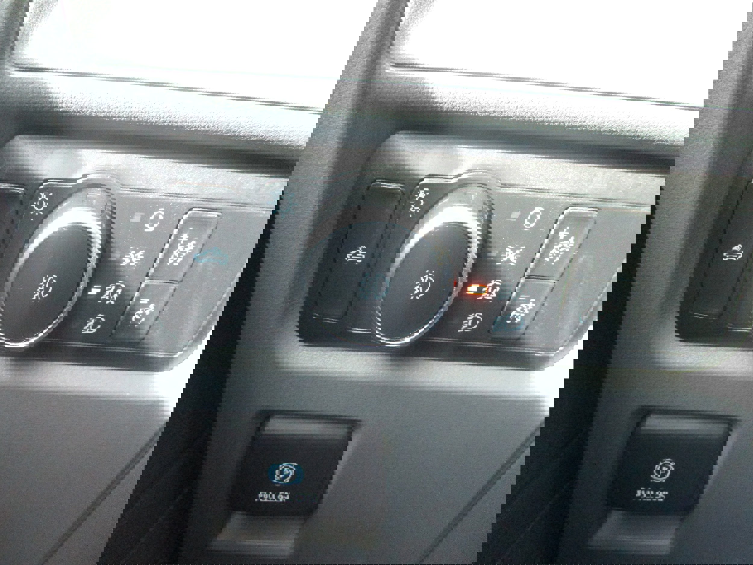 Used 2022 Ford F150 XL w/ FX4 Off-Road Package image 16