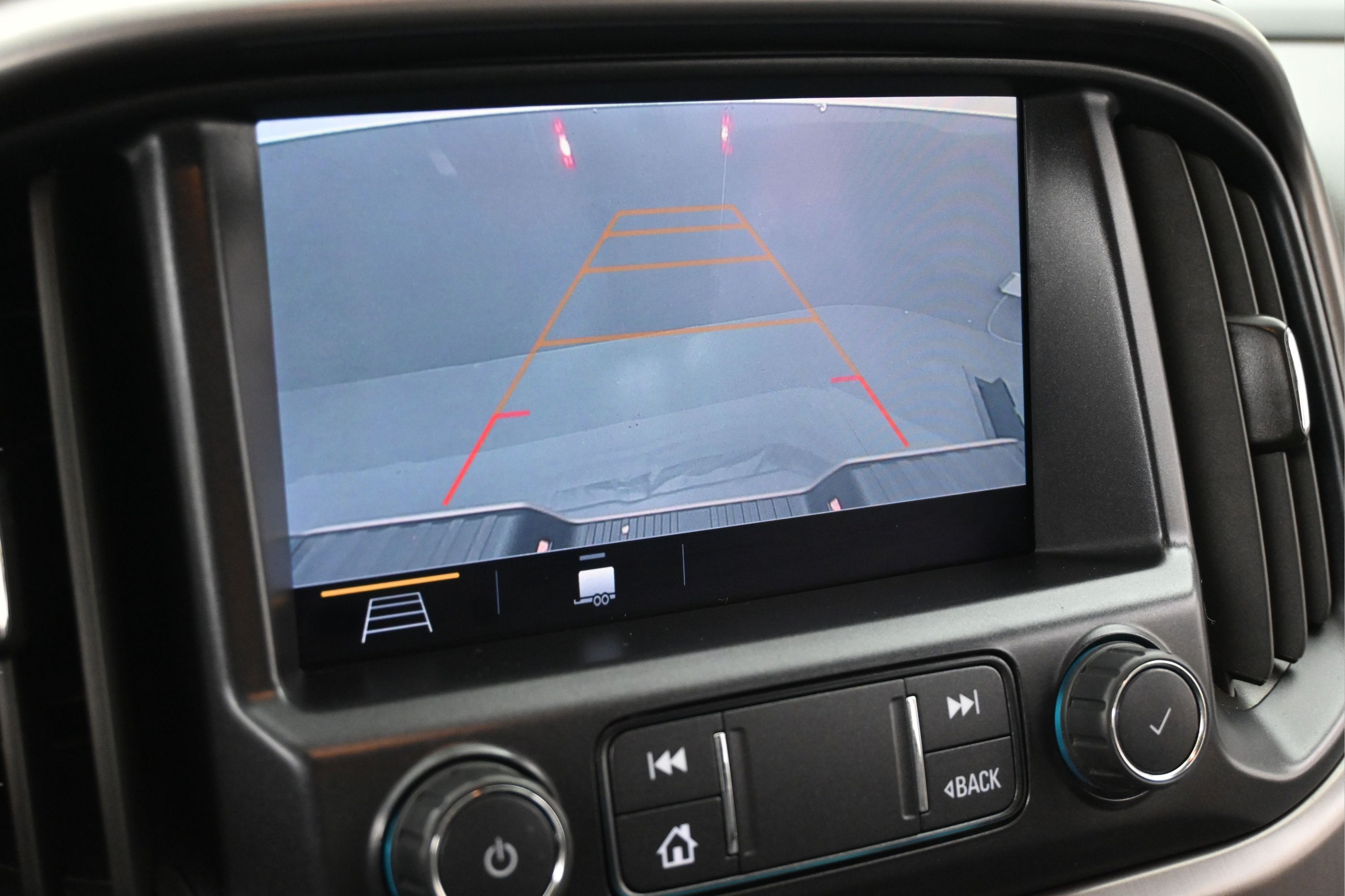 Used 2022 GMC Canyon AT4 w/ Trailering Package AWD/4WD image 17