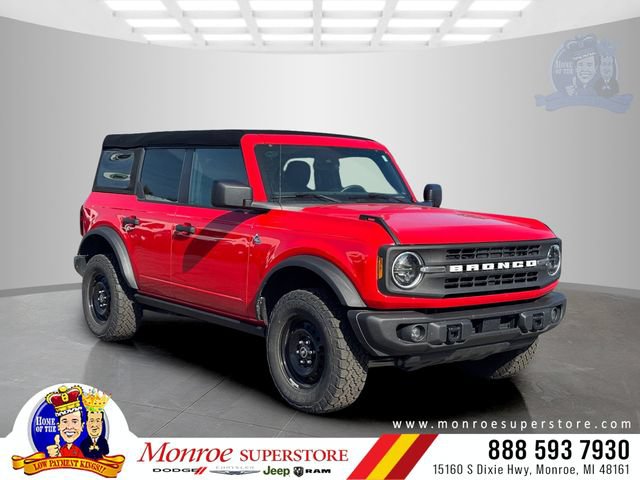 Used 2023 Ford Bronco Black Diamond AWD/4WD image 1