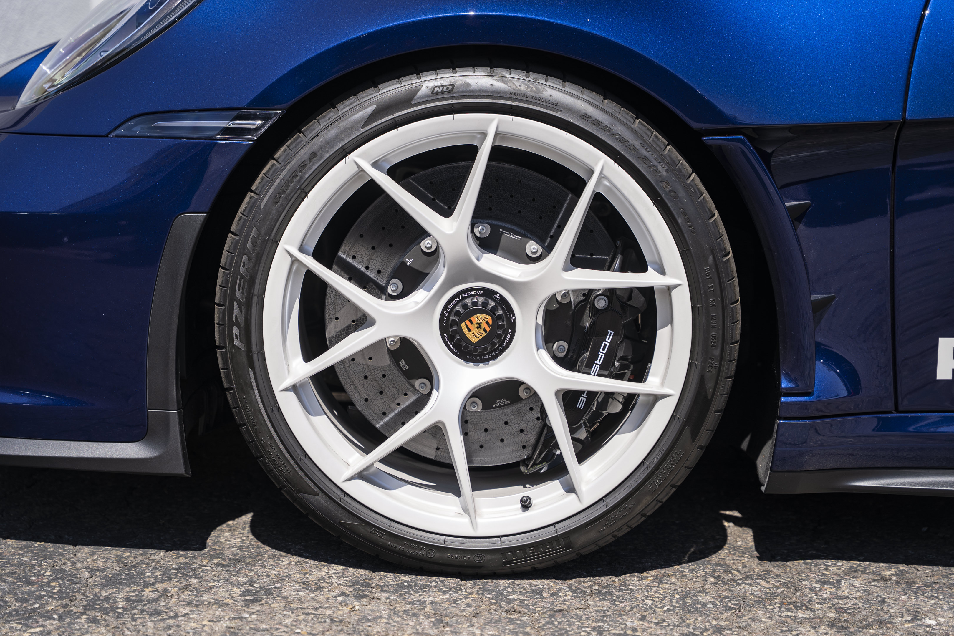 Used 2024 Porsche 911 GT3 RS RWD image 15