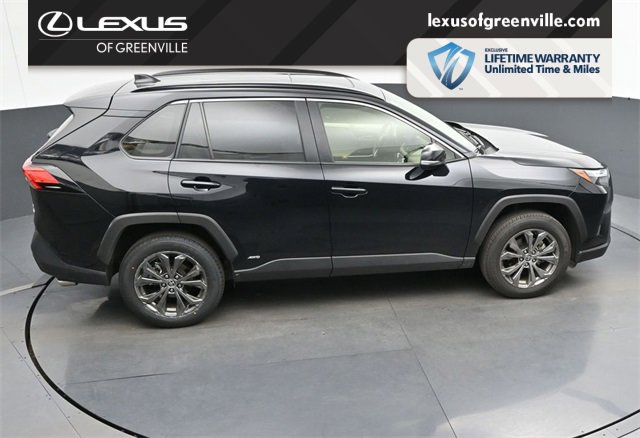 Used 2023 Toyota RAV4 XLE Premium image 48