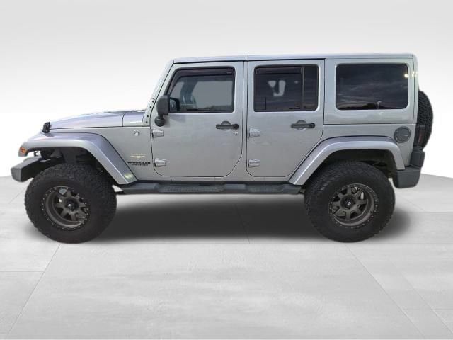 Used 2013 Jeep Wrangler Unlimited Sahara w/ Connectivity Group image 6