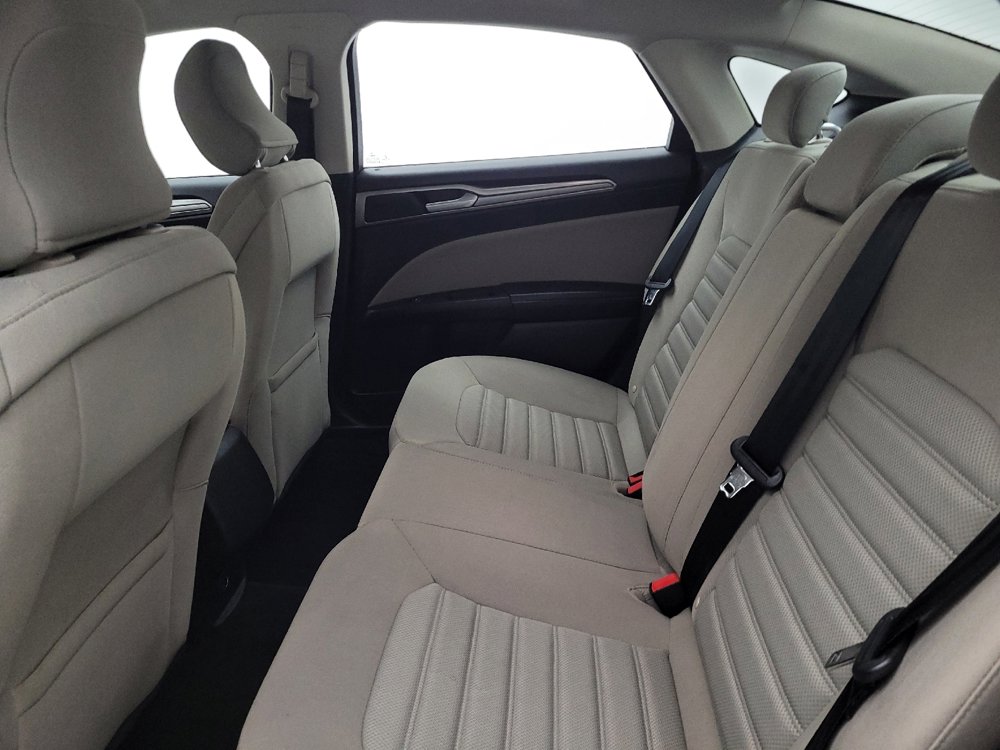 Used 2018 Ford Fusion S image 18