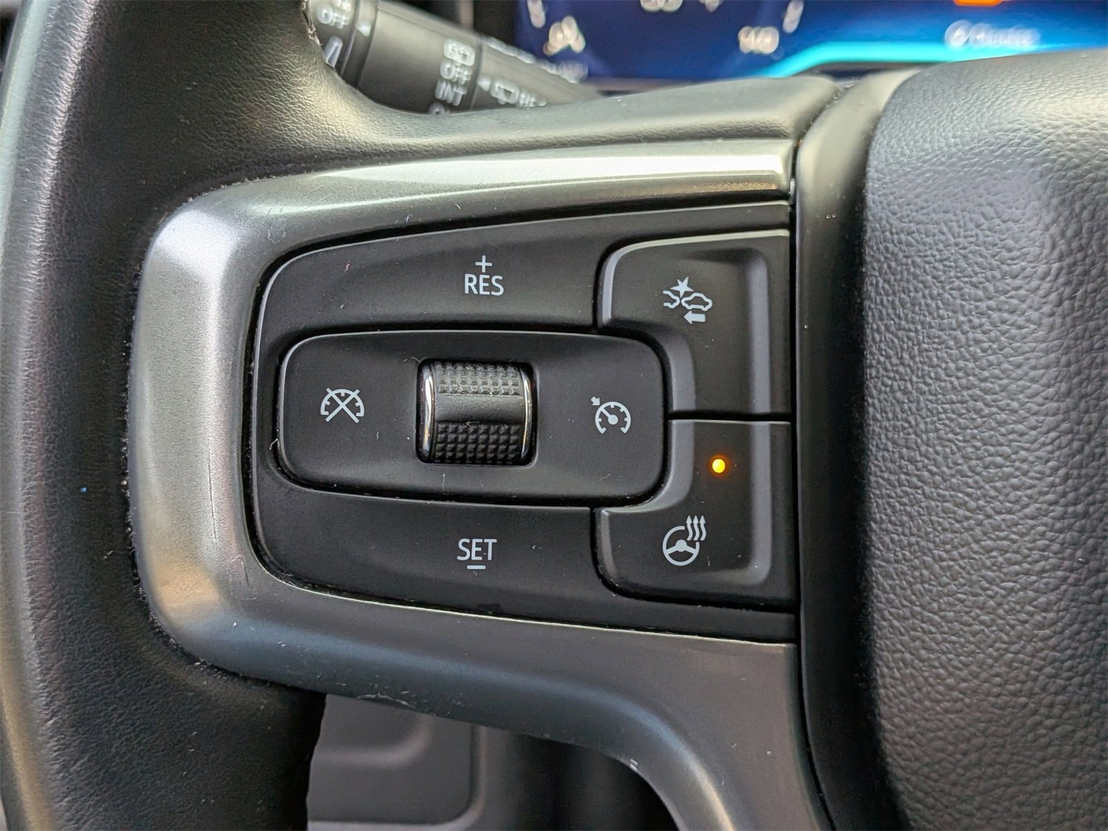 Used 2023 Chevrolet Tahoe LT w/ Luxury Package image 18