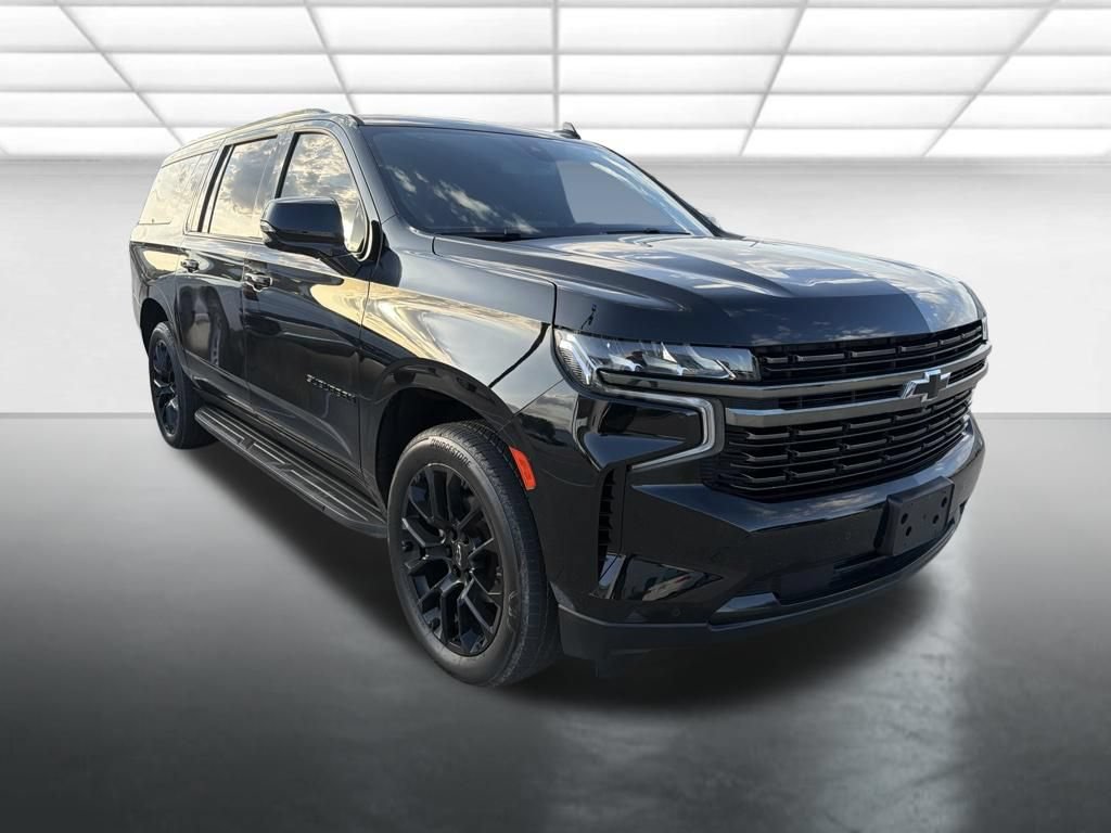 Certified 2022 Chevrolet Suburban RST w/ Sport Performance Package