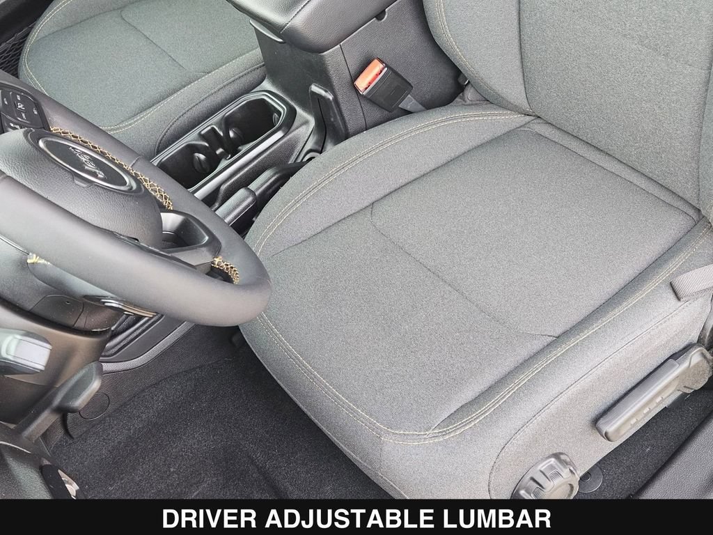 Used 2024 Jeep Wrangler Unlimited Sport AWD/4WD image 16