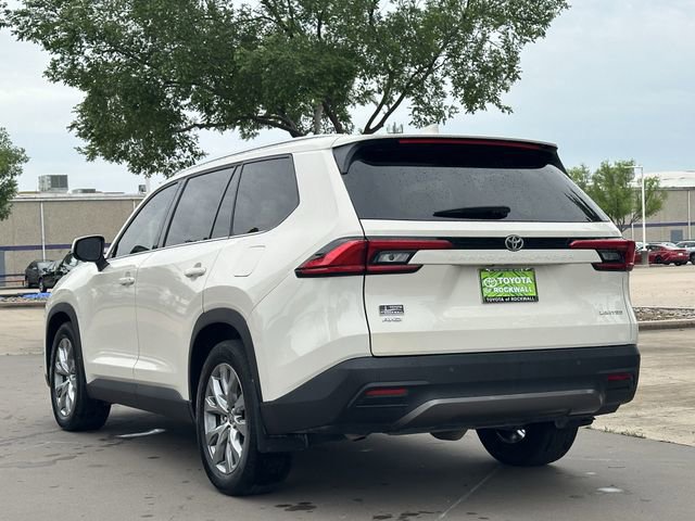 Used 2024 Toyota Grand Highlander Limited image 3