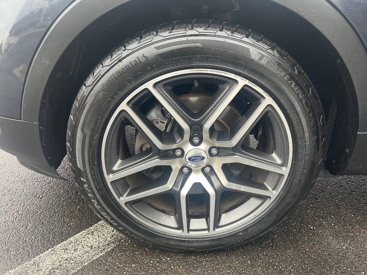 Used 2017 Ford Explorer Sport w/ Equipment Group 401A image 14