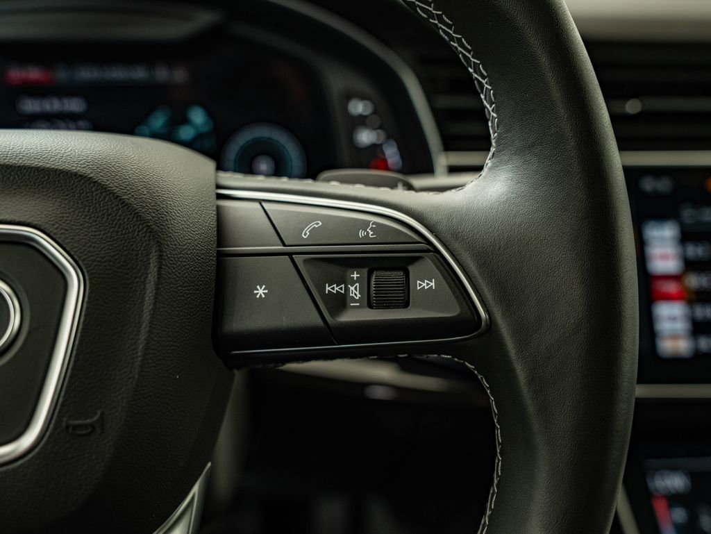 Used 2025 Audi Q7 3.0T Premium Plus w/ Premium Plus Package image 21