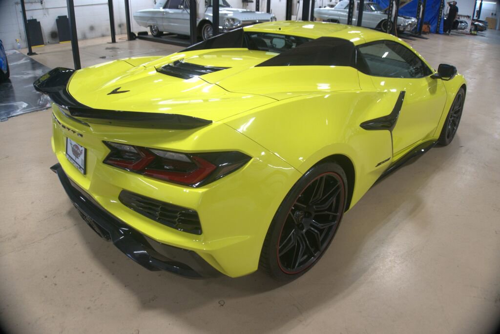 Used 2024 Chevrolet Corvette Z06 image 5