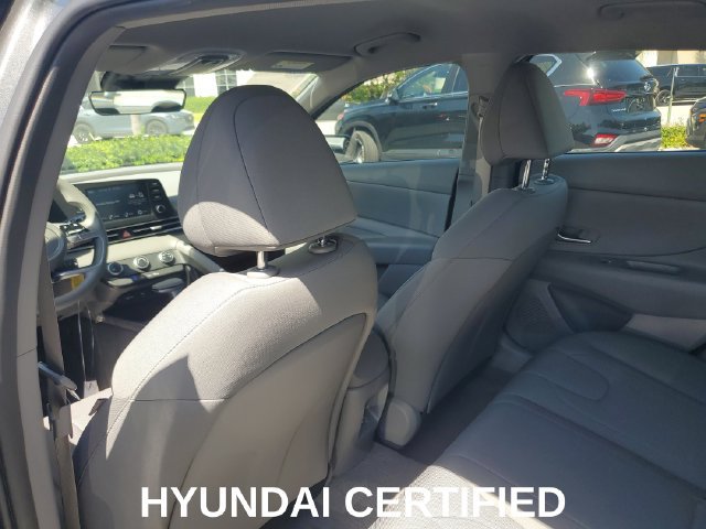 Certified 2026 Hyundai Elantra SE FWD image 23