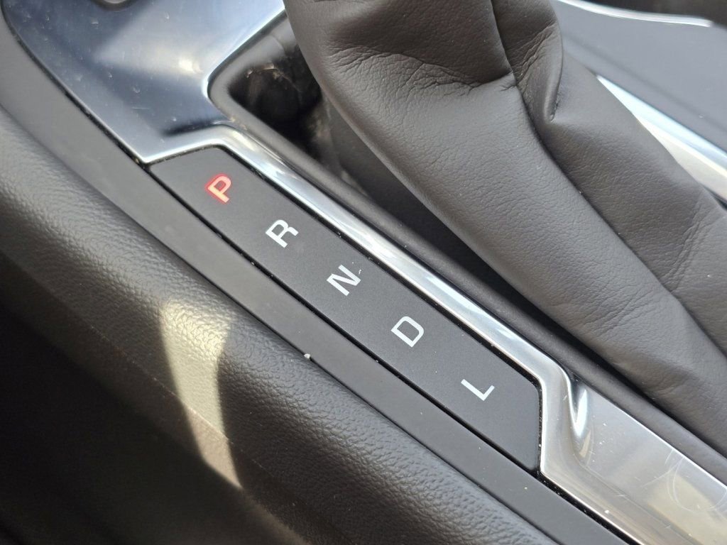 Used 2024 Chevrolet Equinox LT image 27