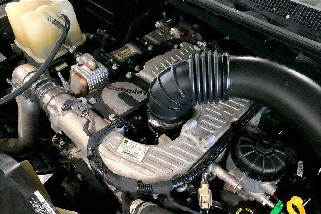 Used 2016 Nissan Titan SL image 31