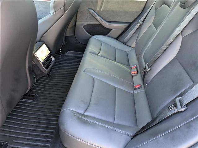 Used 2025 Tesla Model 3 Performance image 17