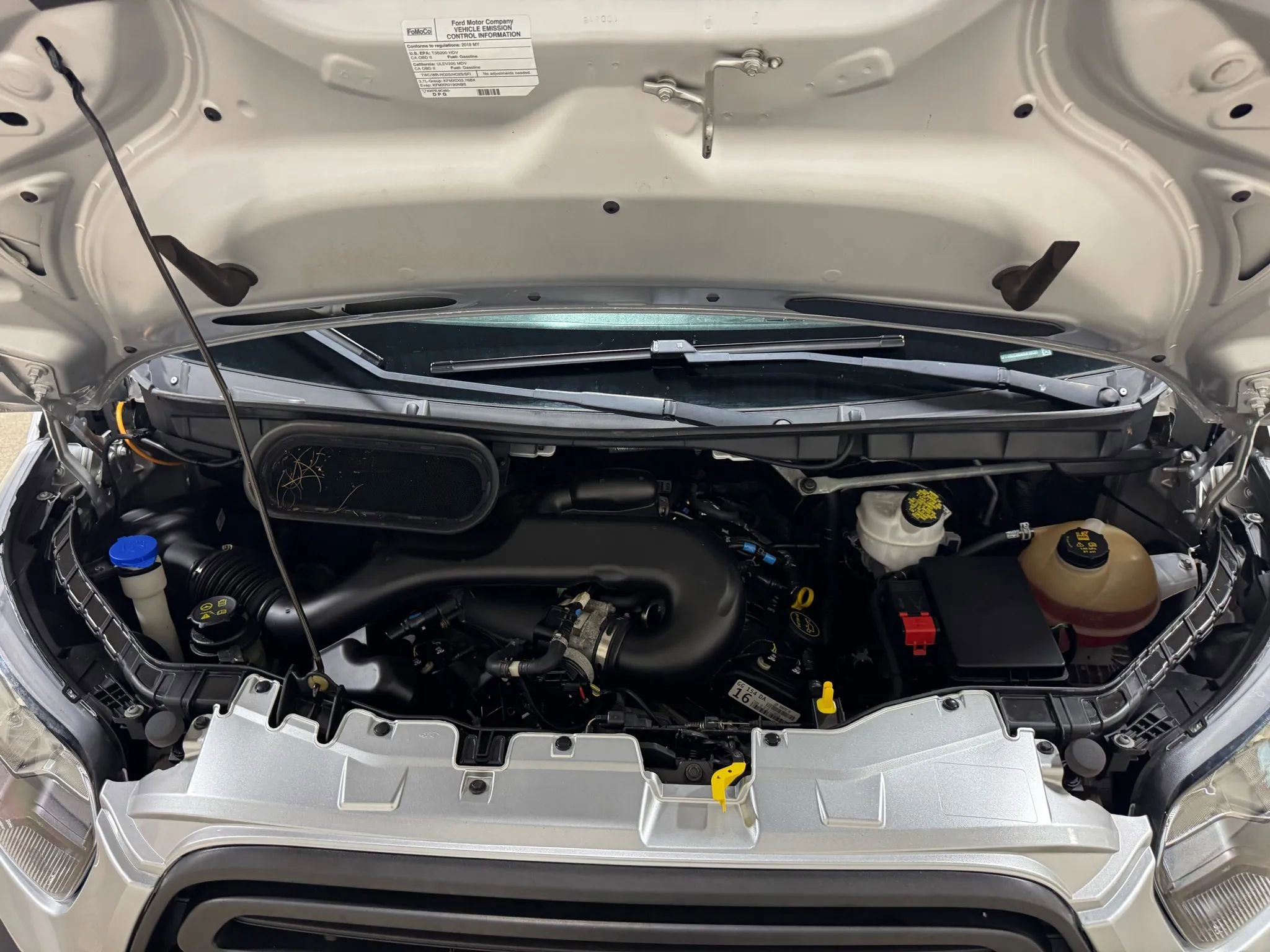 Used 2019 Ford Transit 250 148 Medium Roof image 59