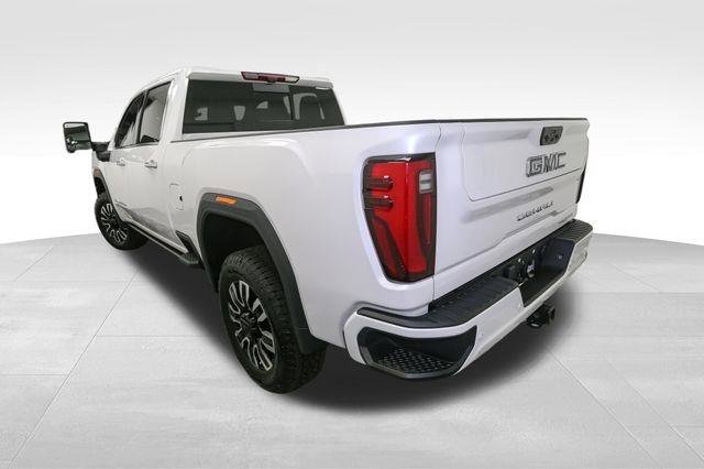 Used 2024 GMC Sierra 2500 Denali Ultimate image 11