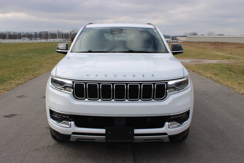 Used 2024 Jeep Wagoneer L Series II image 2
