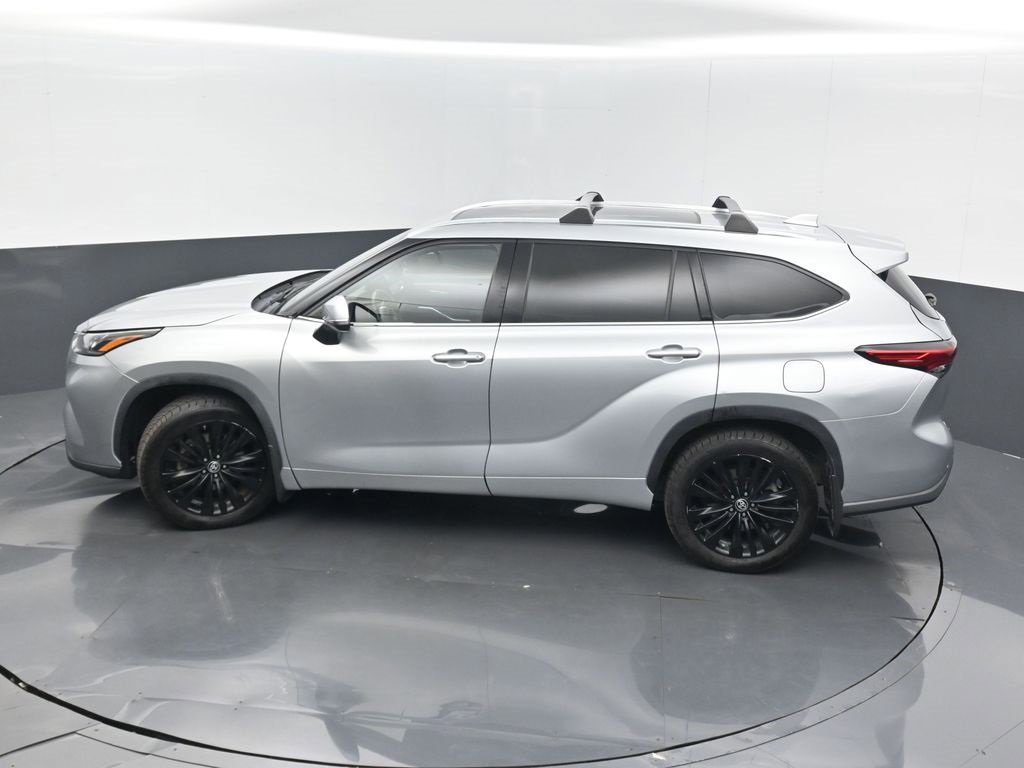 Used 2021 Toyota Highlander Platinum image 36