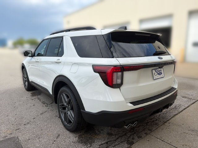 New 2026 Ford Explorer ST w/ Sun And Sound Package AWD/4WD image 9