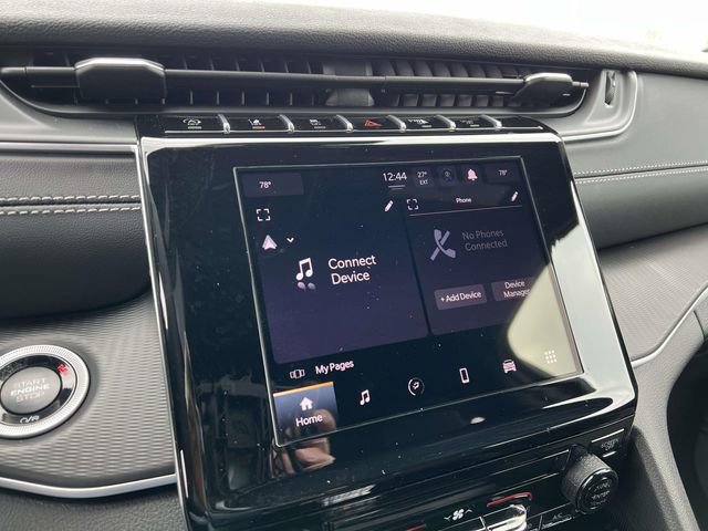 New 2025 Jeep Grand Cherokee L Laredo image 19