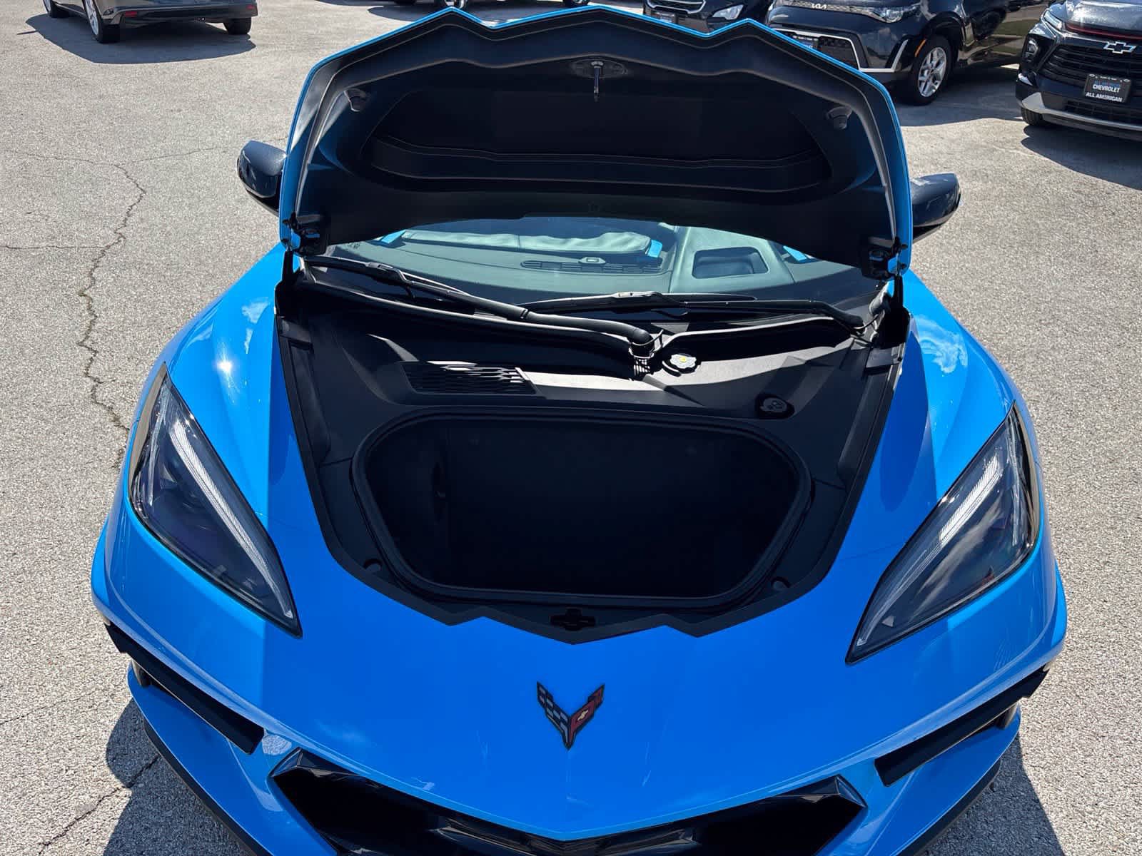Used 2023 Chevrolet Corvette Stingray Premium Conv w/ Z51 Performance Package RWD image 9