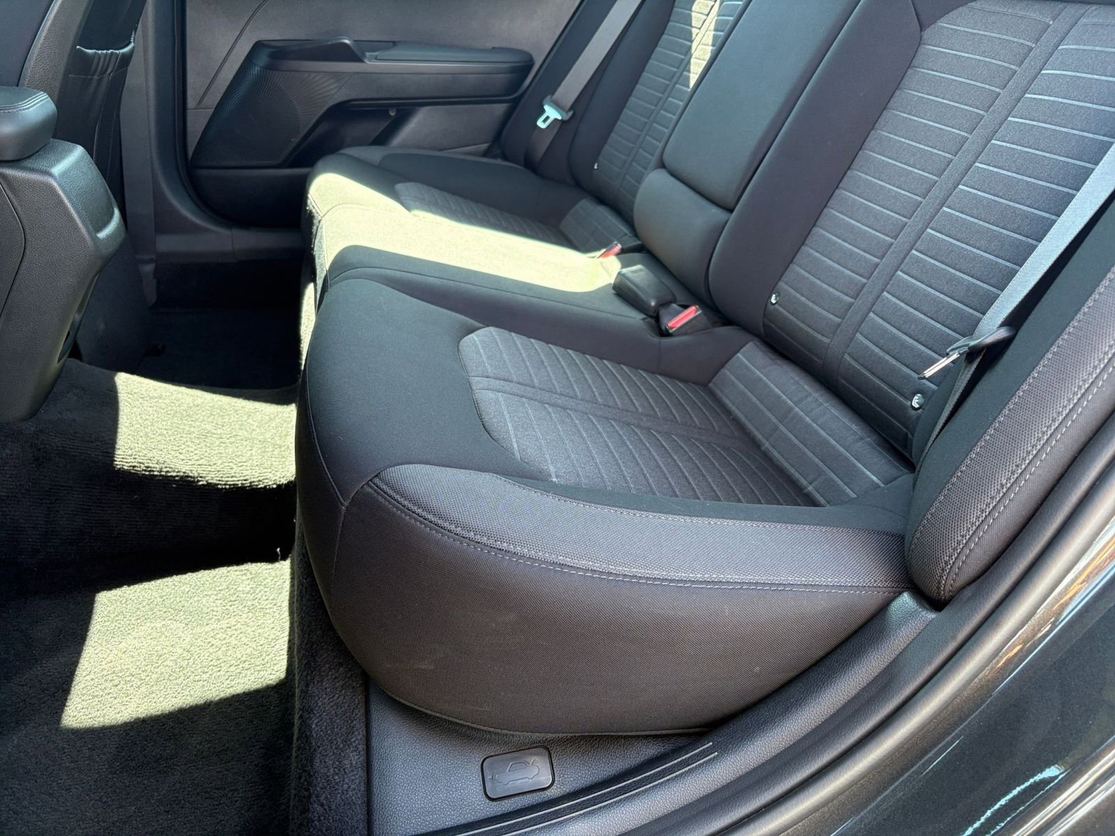 Used 2025 Kia K5 LXS image 24