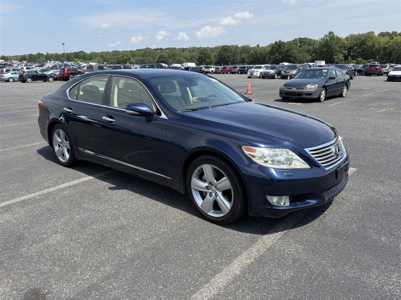 Used 2011 Lexus LS 460 w/ Luxury Value Edition RWD image 18