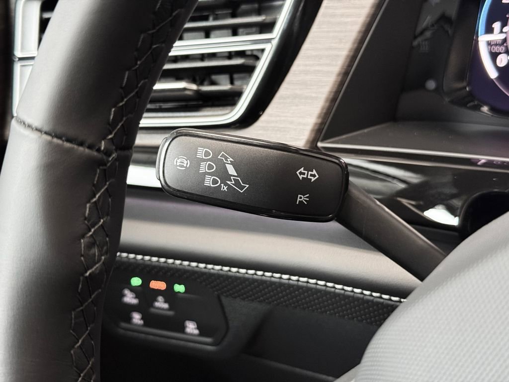 New 2026 Volkswagen Atlas SEL Premium R-Line AWD/4WD image 14
