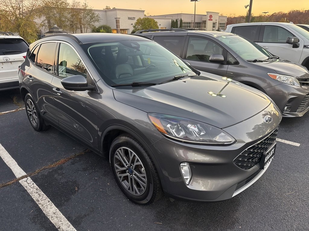 Used 2021 Ford Escape SEL
