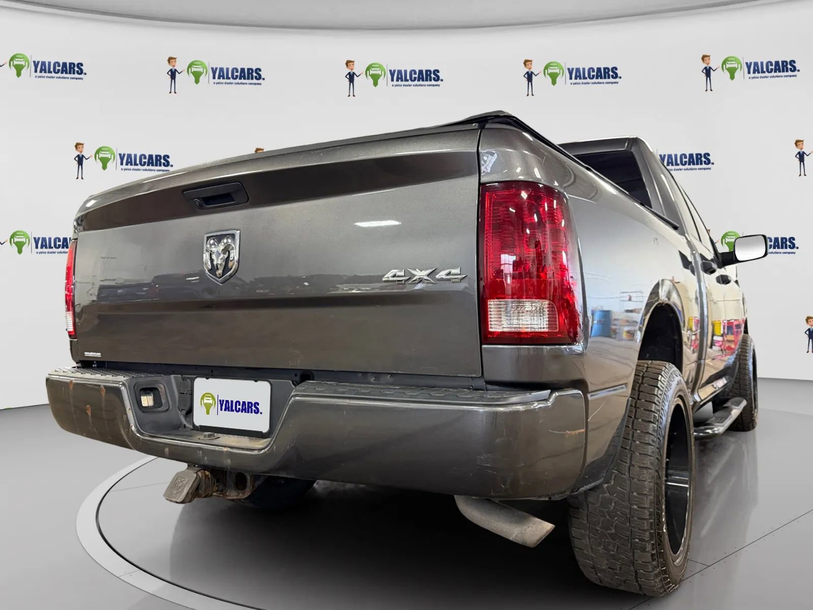 Used 2019 RAM 1500 Express image 11