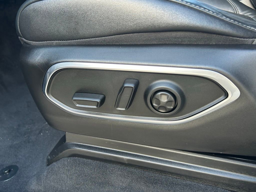 Certified 2024 Jeep Wagoneer L Base image 18