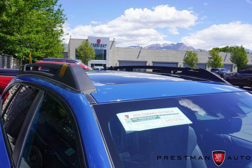 Used 2025 Subaru Outback Wilderness AWD/4WD image 7