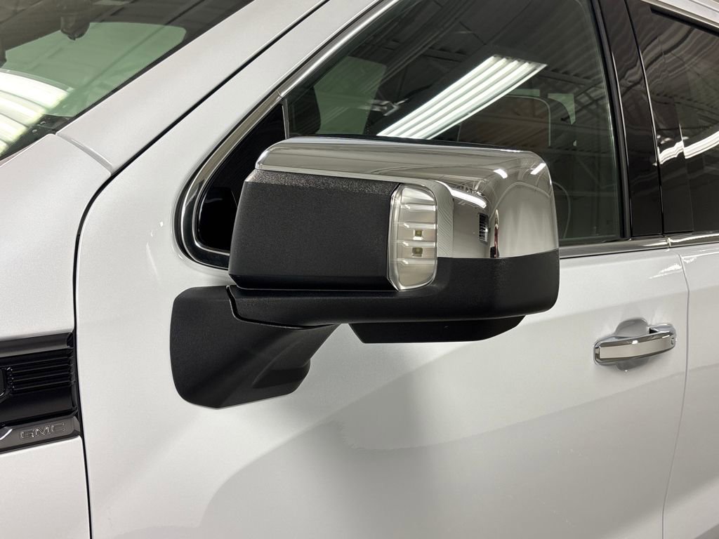 New 2026 GMC Sierra 1500 Denali Ultimate w/ LPO, Black Badging Package image 11