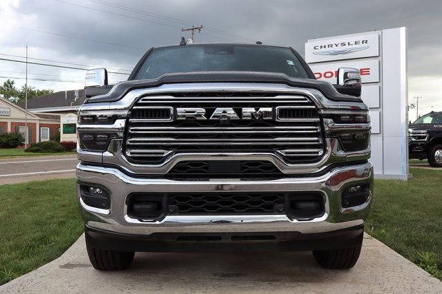 Used 2025 RAM 2500 Laramie image 6