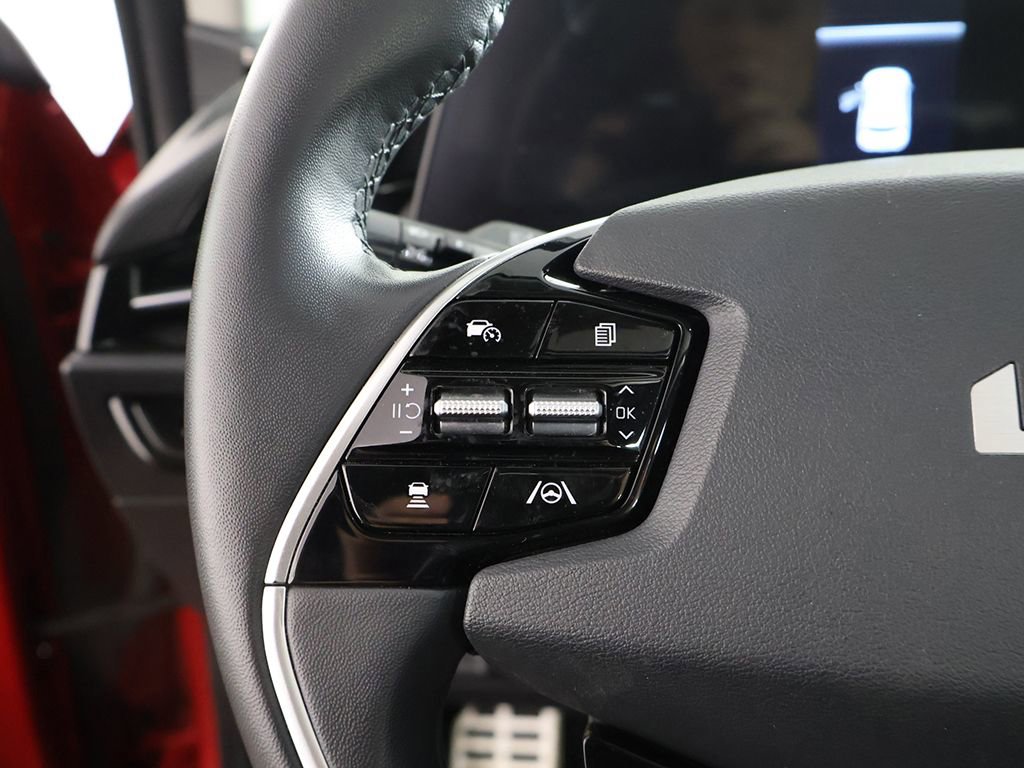 Used 2023 Kia Niro EX Touring image 44