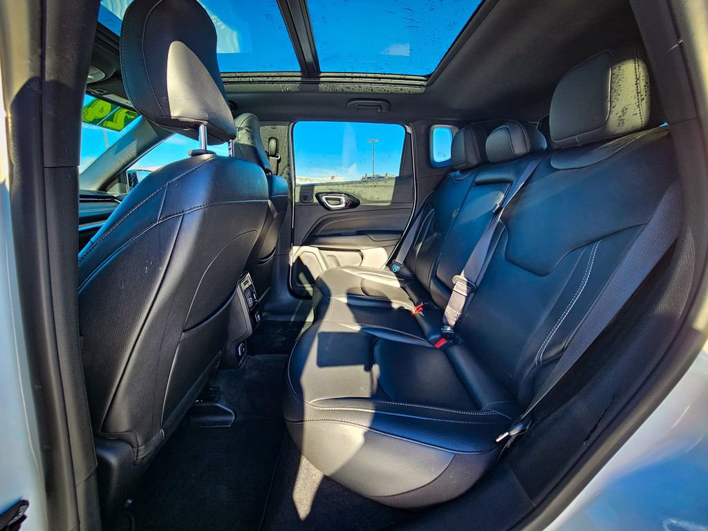 Certified 2024 Jeep Compass Limited w/ High Altitude Package image 33