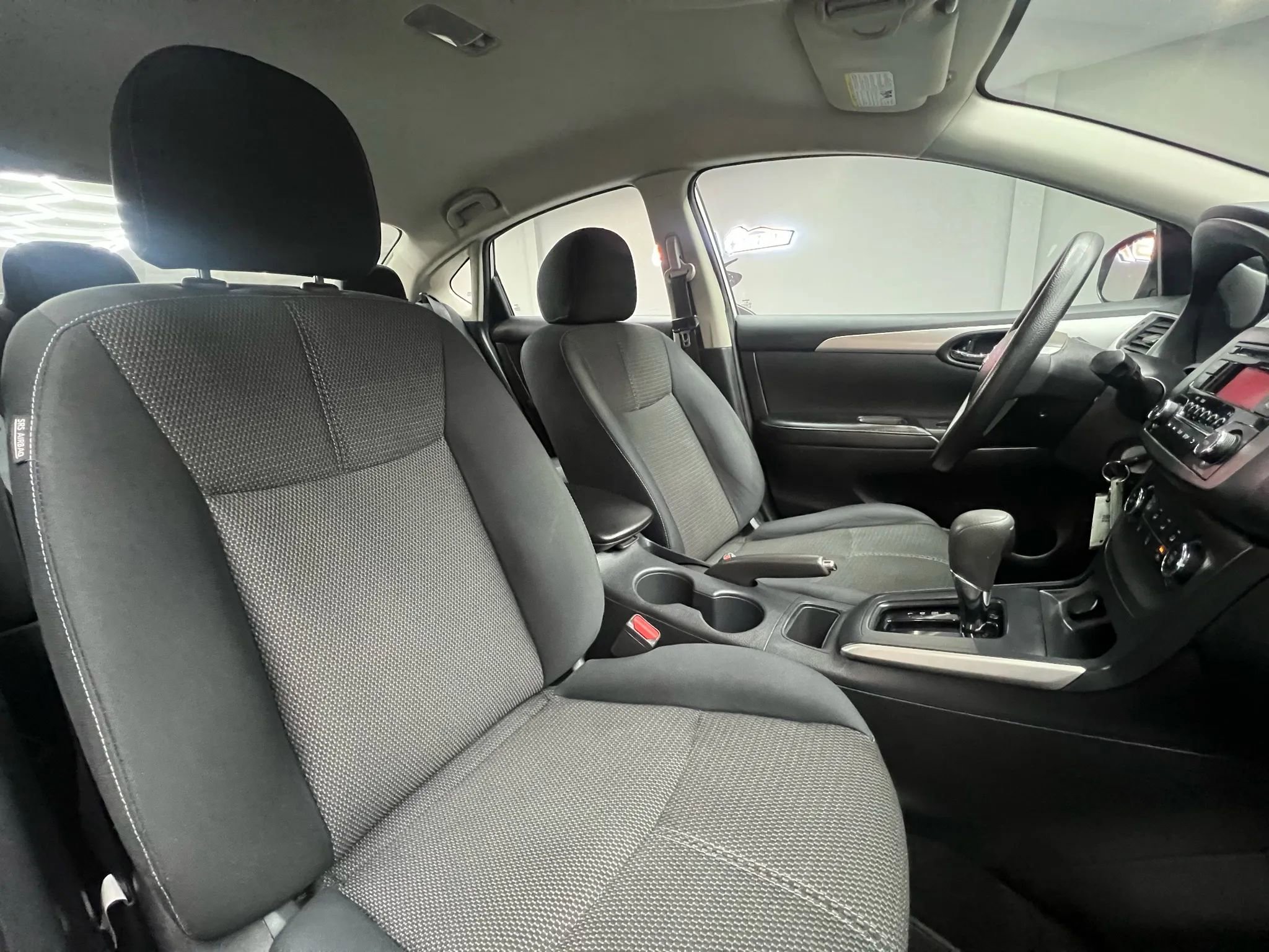 Used 2017 Nissan Sentra S image 28