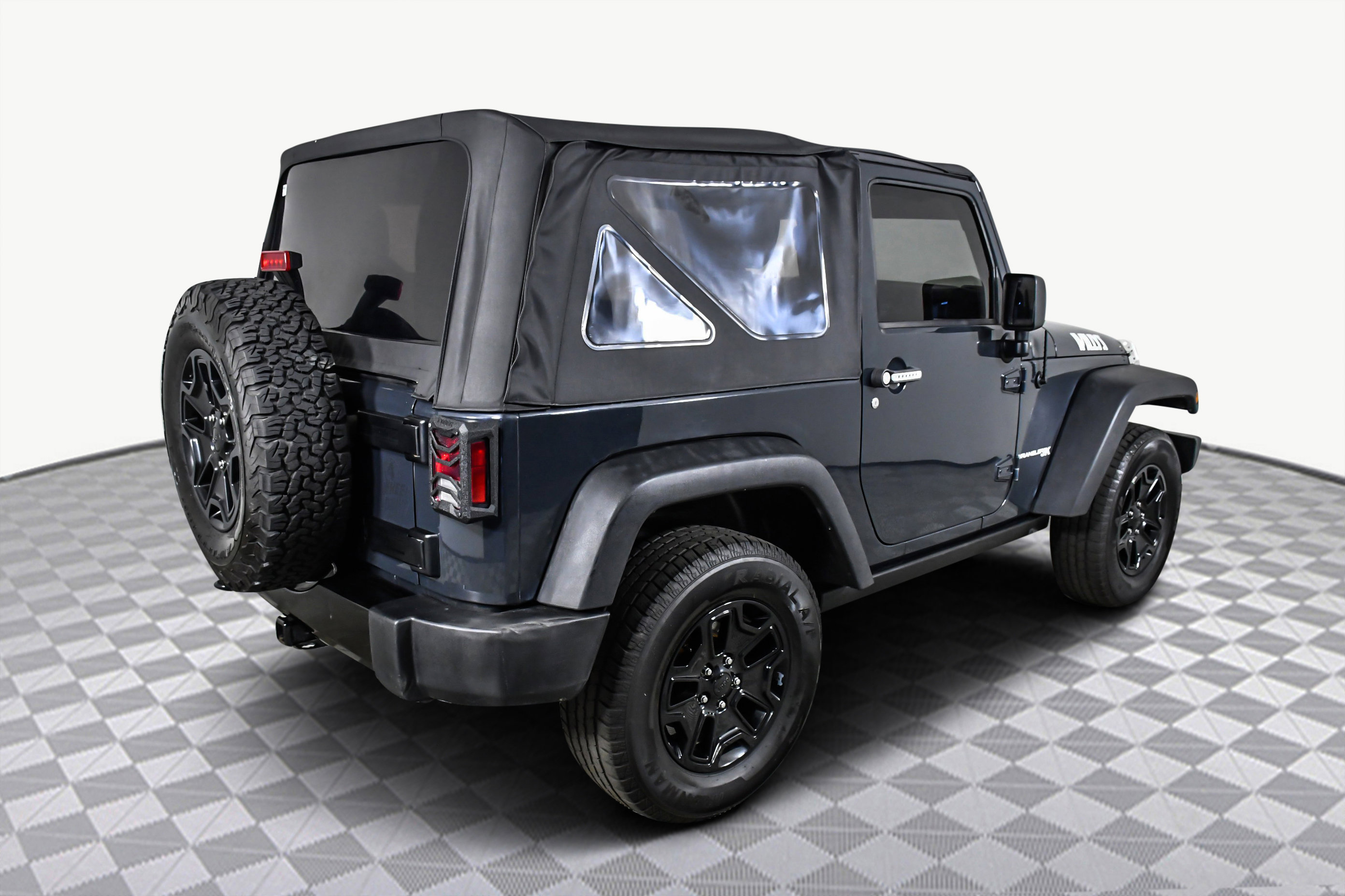 Used 2018 Jeep Wrangler Sport image 8