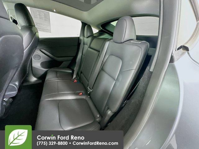 Used 2024 Tesla Model Y Long Range AWD/4WD image 23